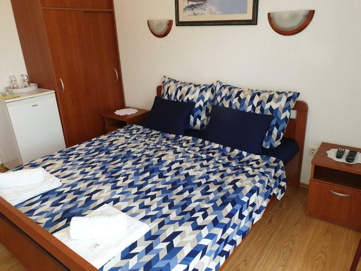 Pansion Ribica Crikvenica Exterior foto